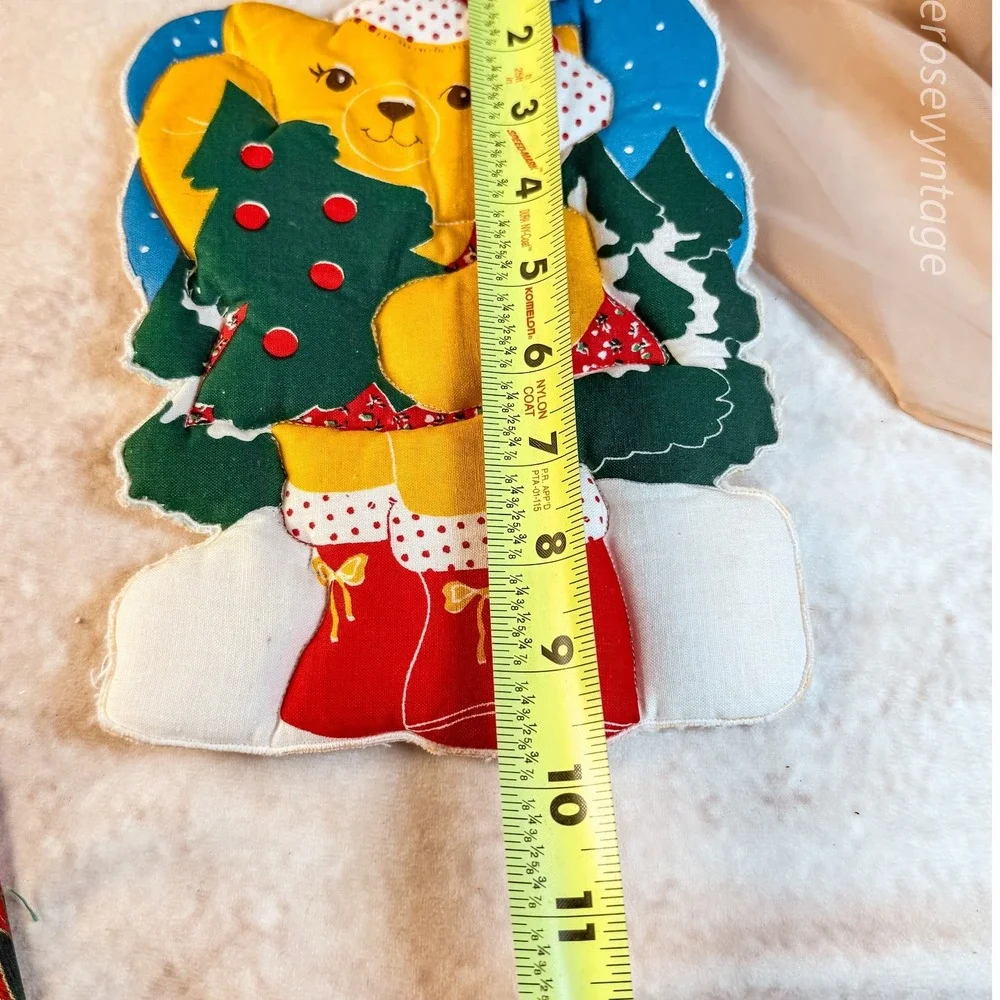 Vintage Teddy Bear with Polka Dots Pot Holder‎